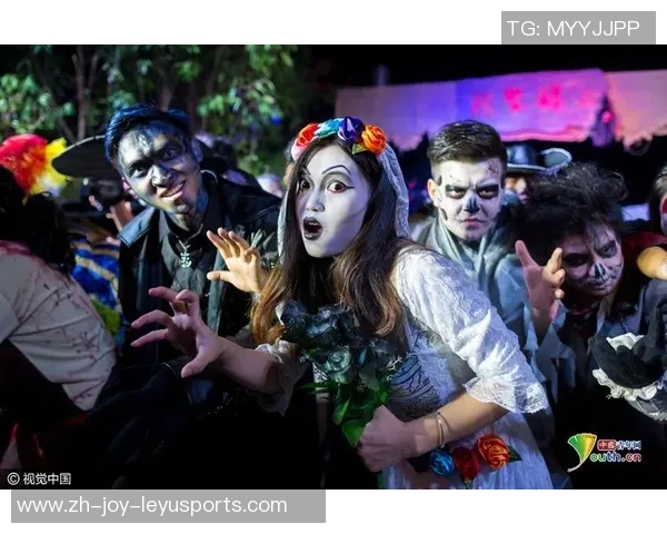 足球场上的灵异对决鬼影重重的惊悚之夜 足球场上的灵异对决鬼影重重的惊悚之夜